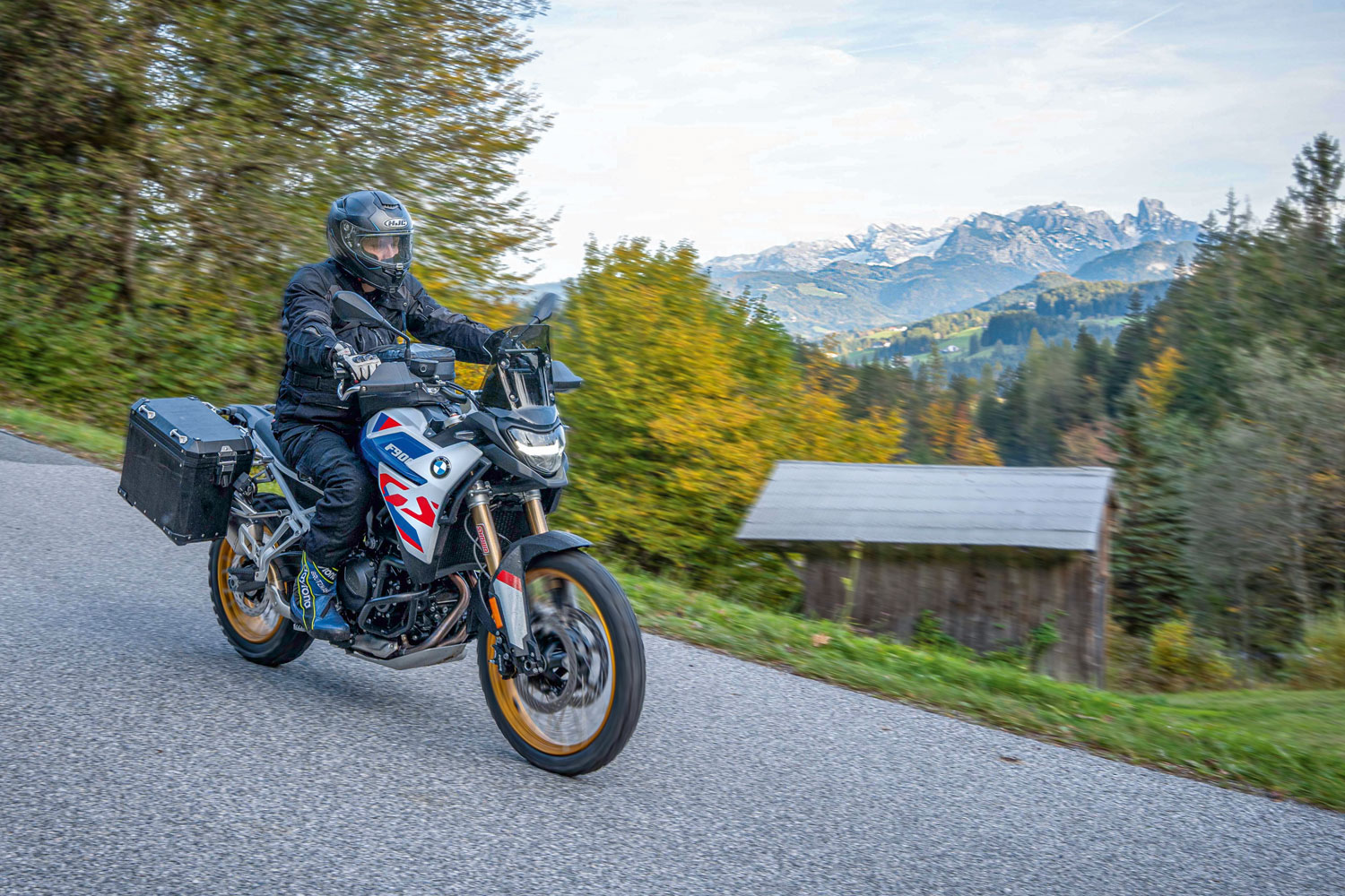 Moto Guzzi Stelvio alt und neu